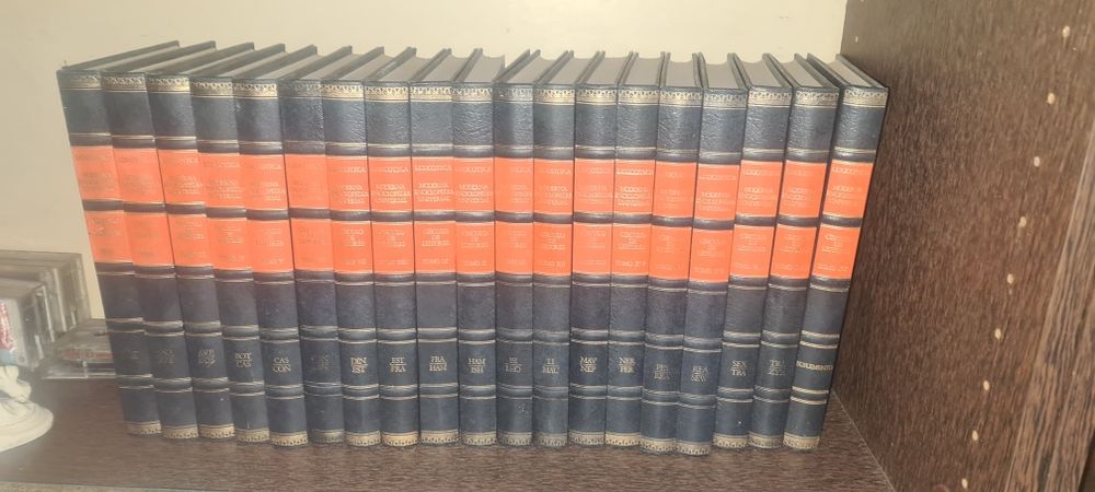 Enciclopédia moderna universal