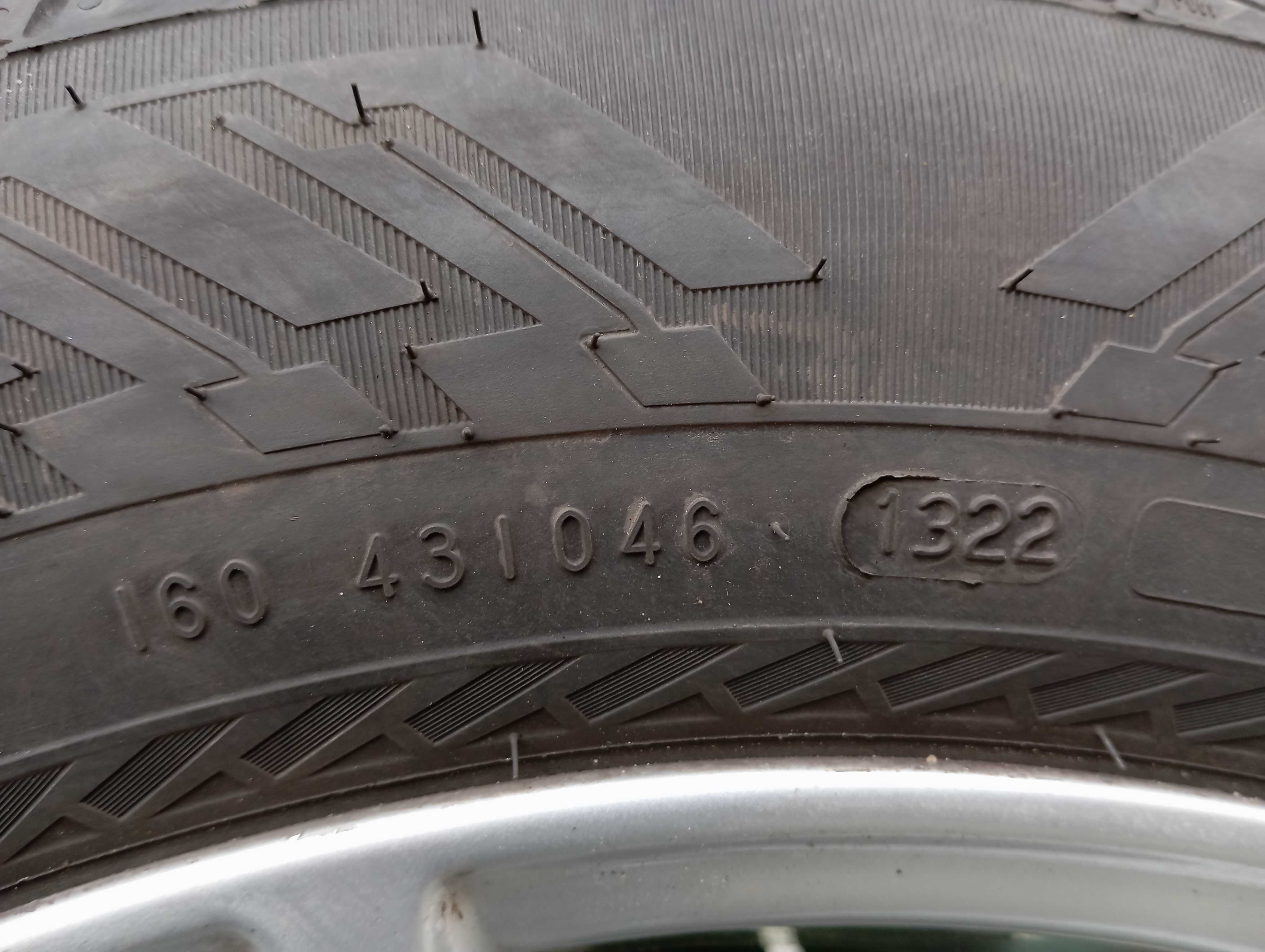 Koła Renault Koleos 225/60 R17 Opony Nokian 2022 Rok