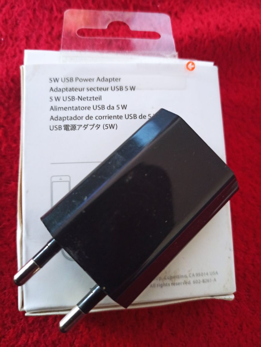 USB Power Adapter Apple czarny