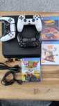 Konsola PlayStation 4 slim 500 GB +3 pady+ 3 gry