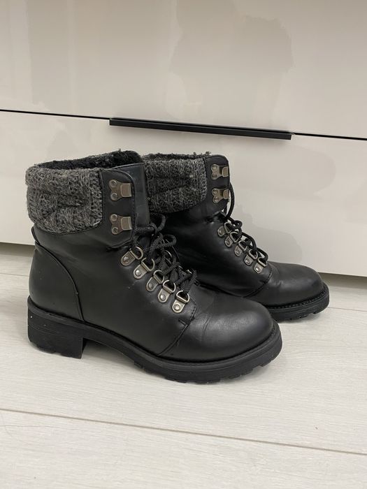 чоботи черевики atmoshere крокси