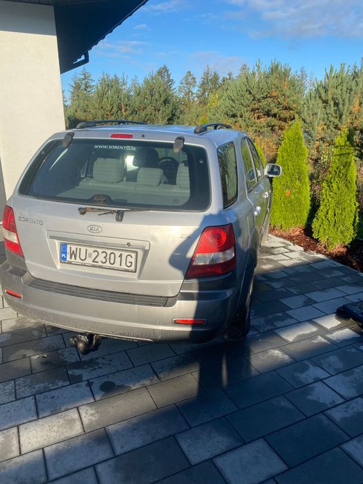 Sprzedam Kie Sorento uszkodzona