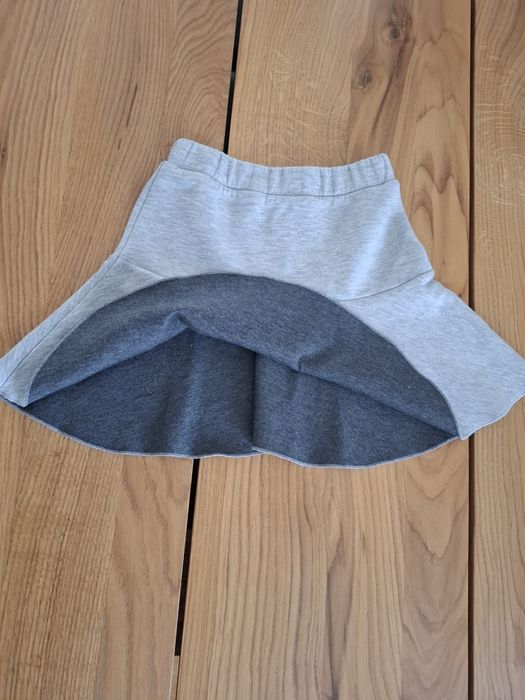 Spódniczka Carry rozmiar 128 cm 7-8 lat piękna