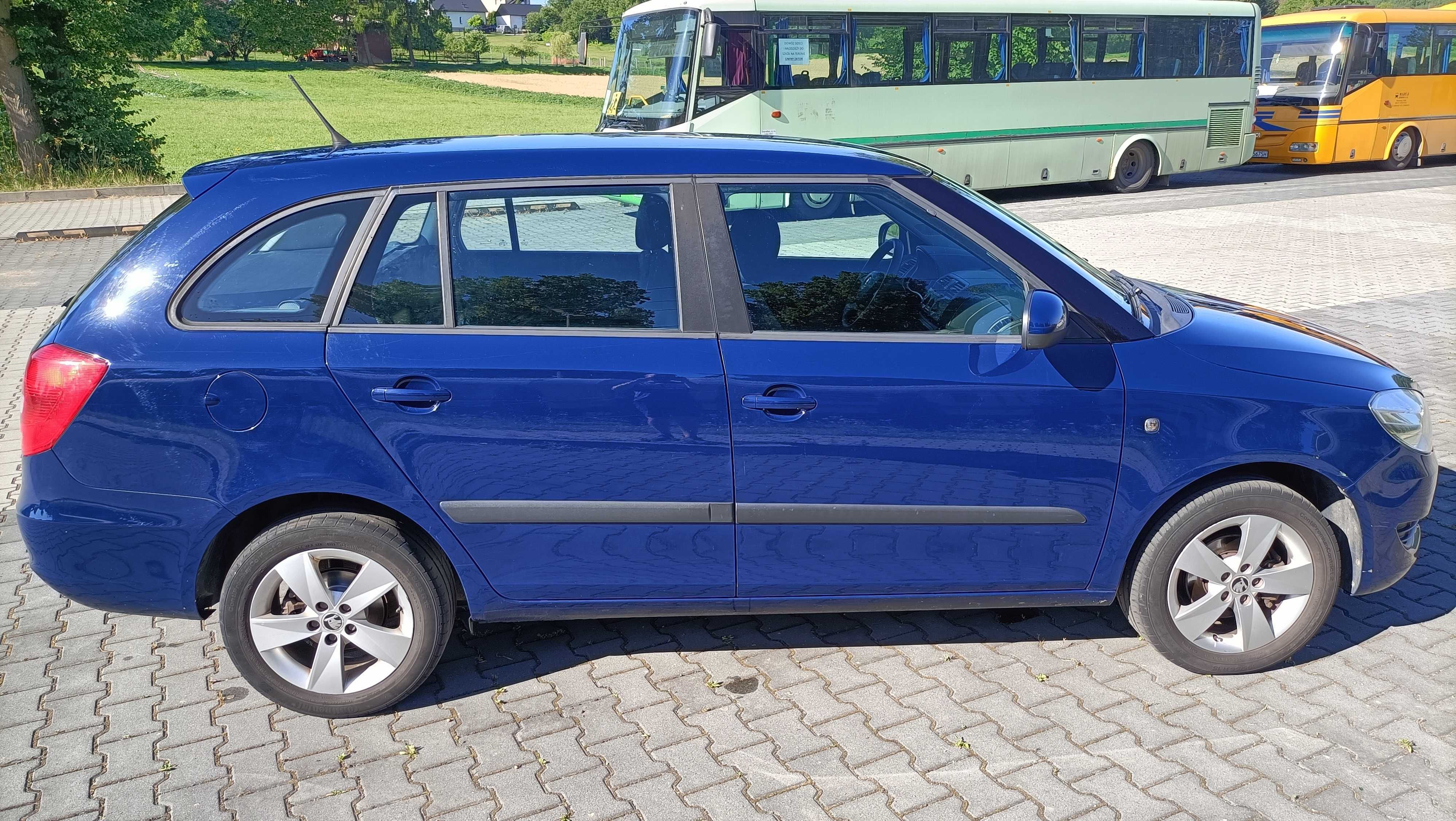 Skoda Fabia II 1.6 TDI • 2013 • bogate wyposażenie • klima • alu • nav