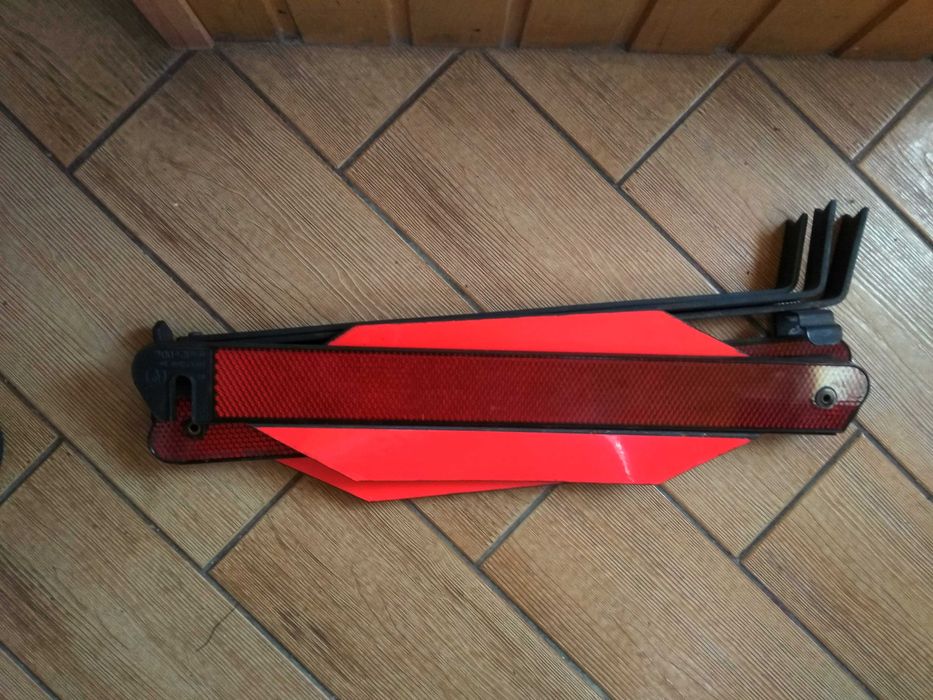 Знак аварийный дорожный ссср большой в чехле складной 52,5 х 44 см