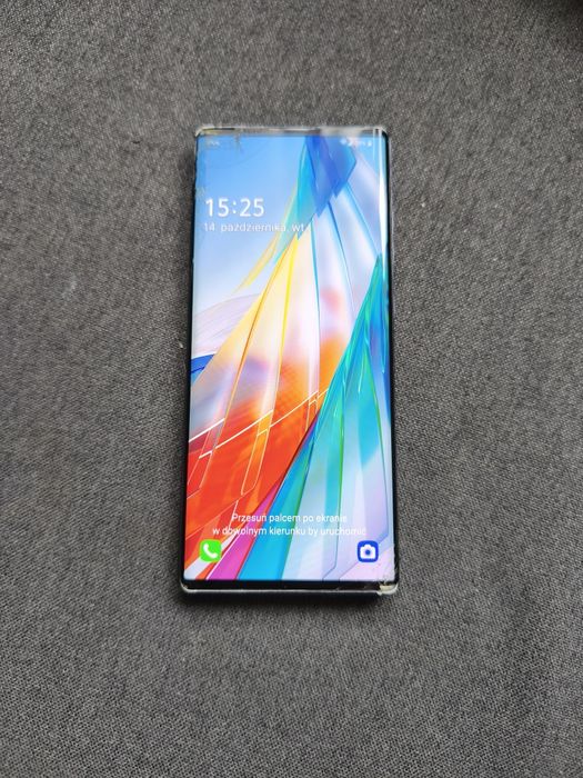 Smartfon LG wing