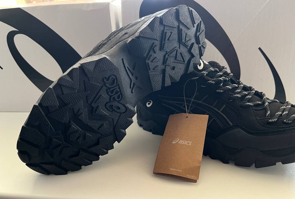 ASICS Gel Pickax black, 41; 42
