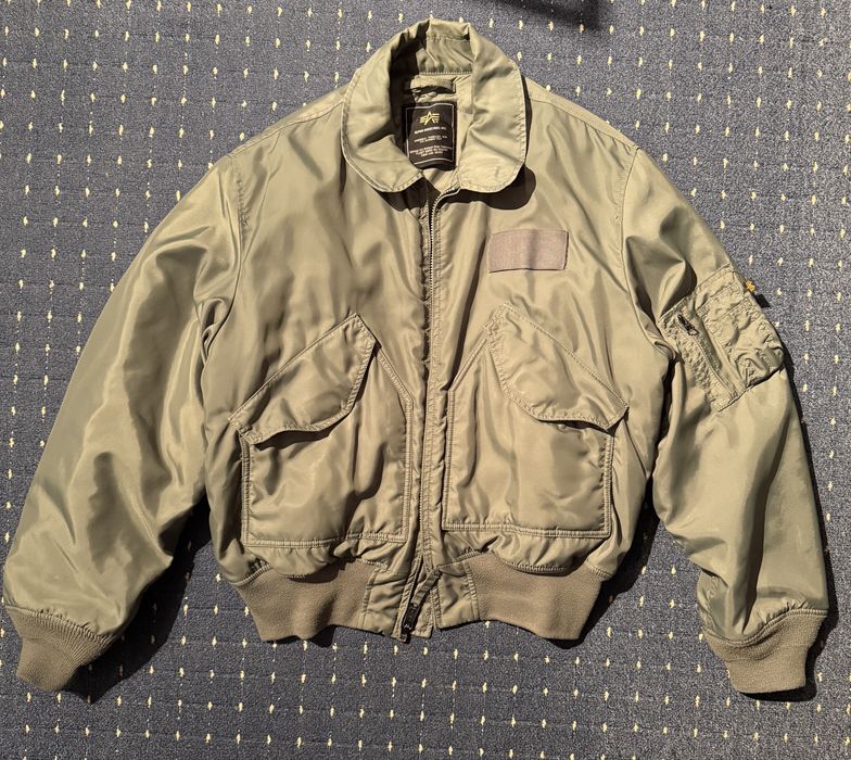 Kurtka CWU 45 Alpha Industries zielona ciepła, polecam stan bdb