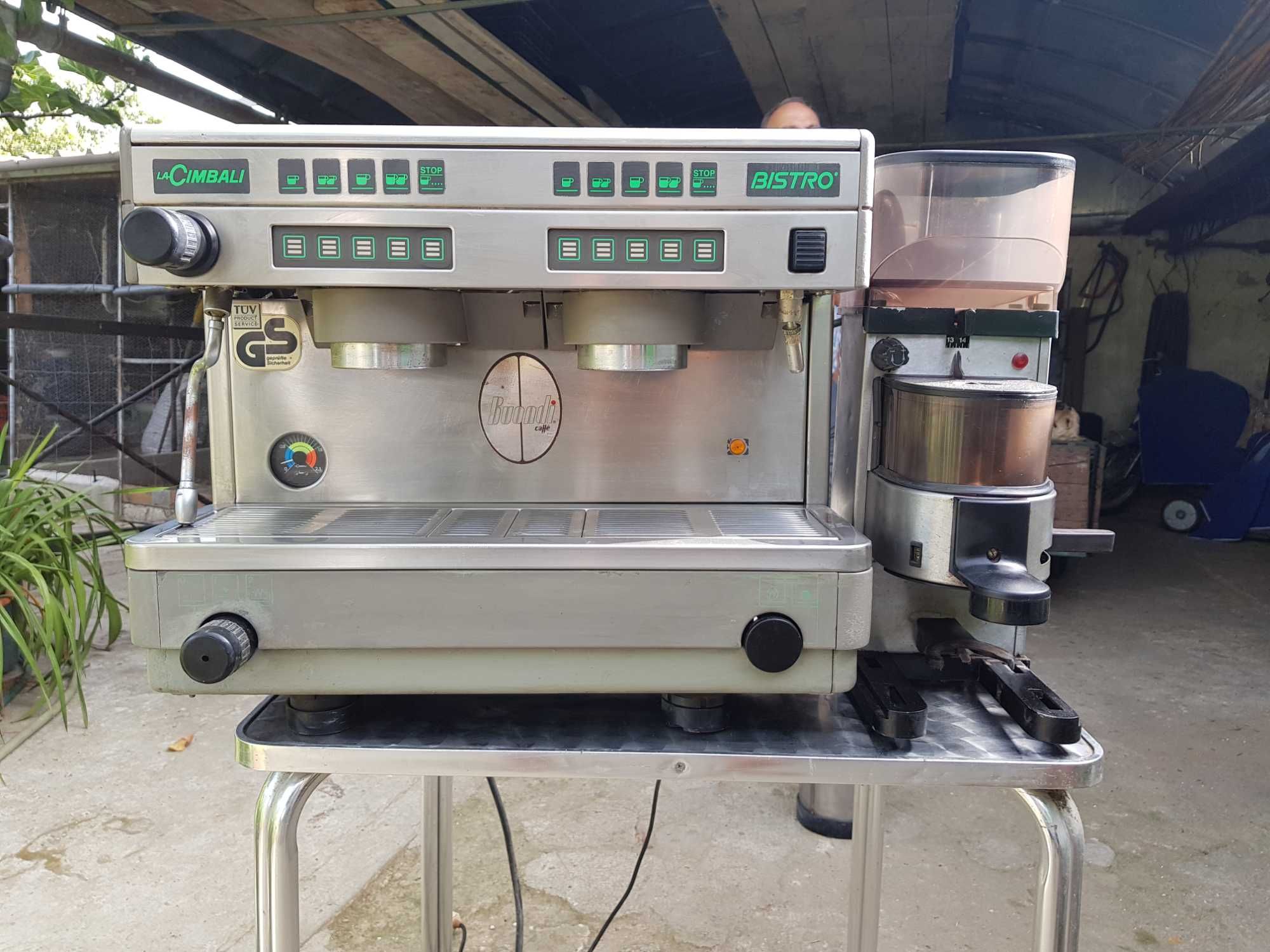 Máquina de café La Cimbali Bistro