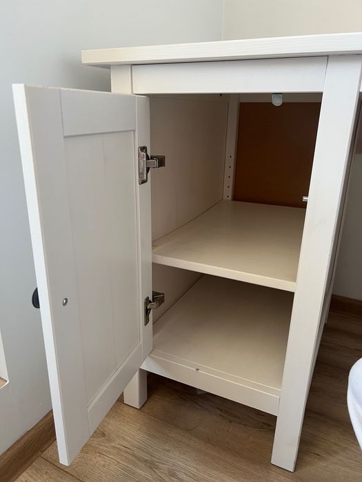Biurko Ikea hemnes