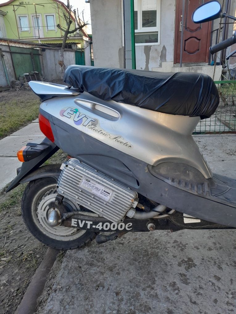 Електро скутер ЕVT-4000e
