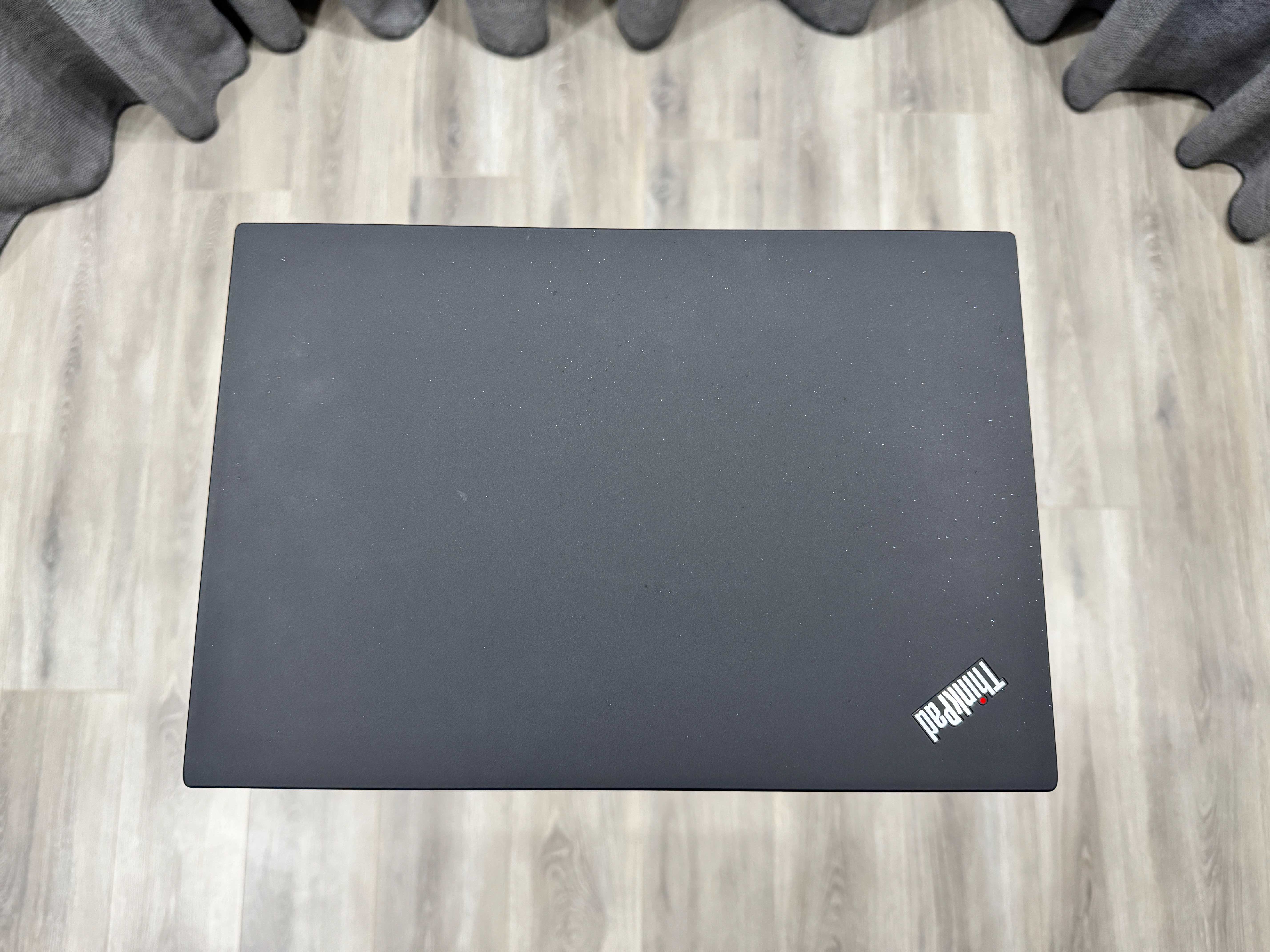 Ноутбук Lenovo ThinkPad P14S | i7-1165G7 | Ram-16 SSD-512 | FHD IPS