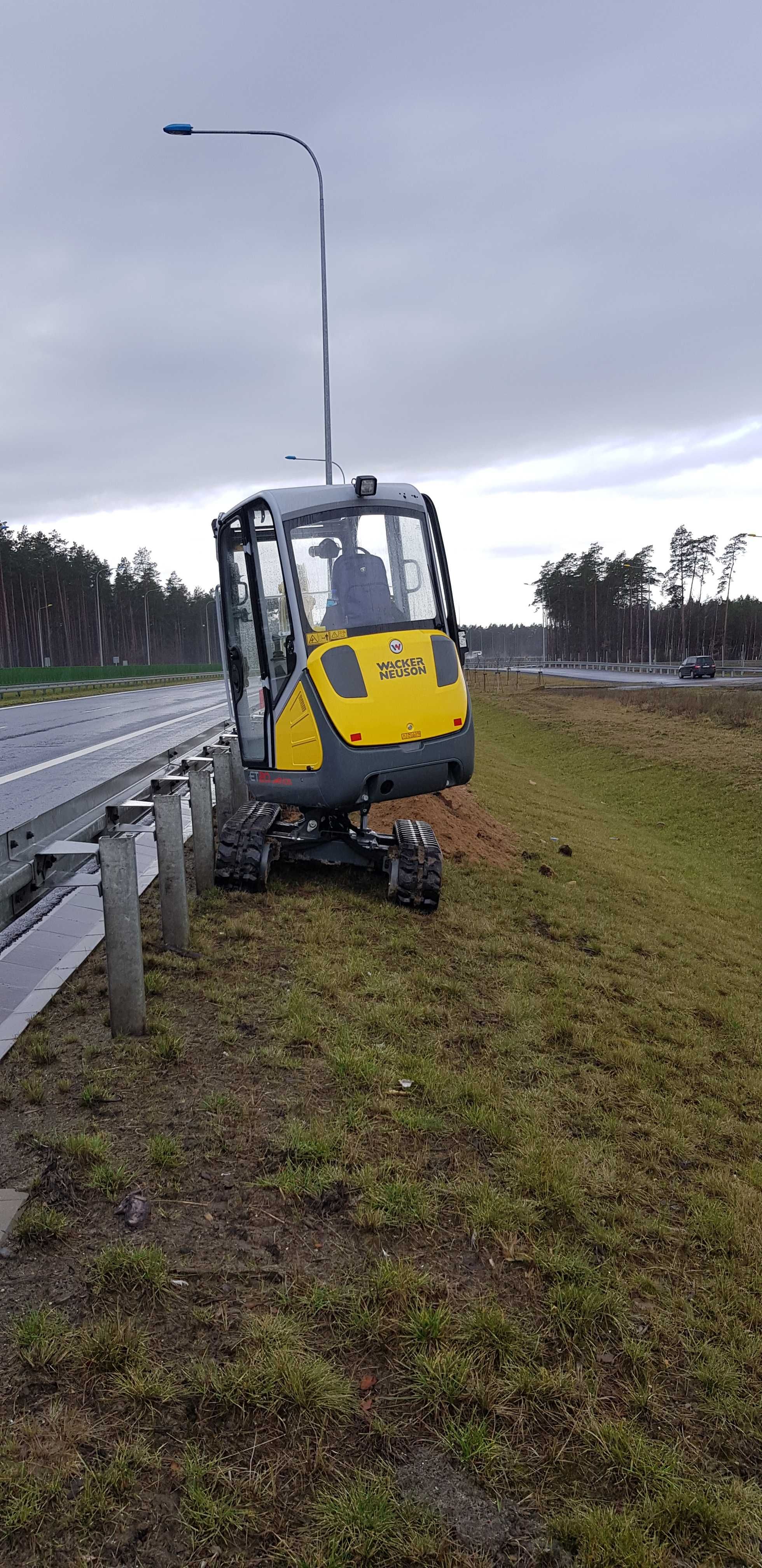 Minikoparka, Koparka, Oświetlenie drogowe, Teletechnika, Prace Ziemne,