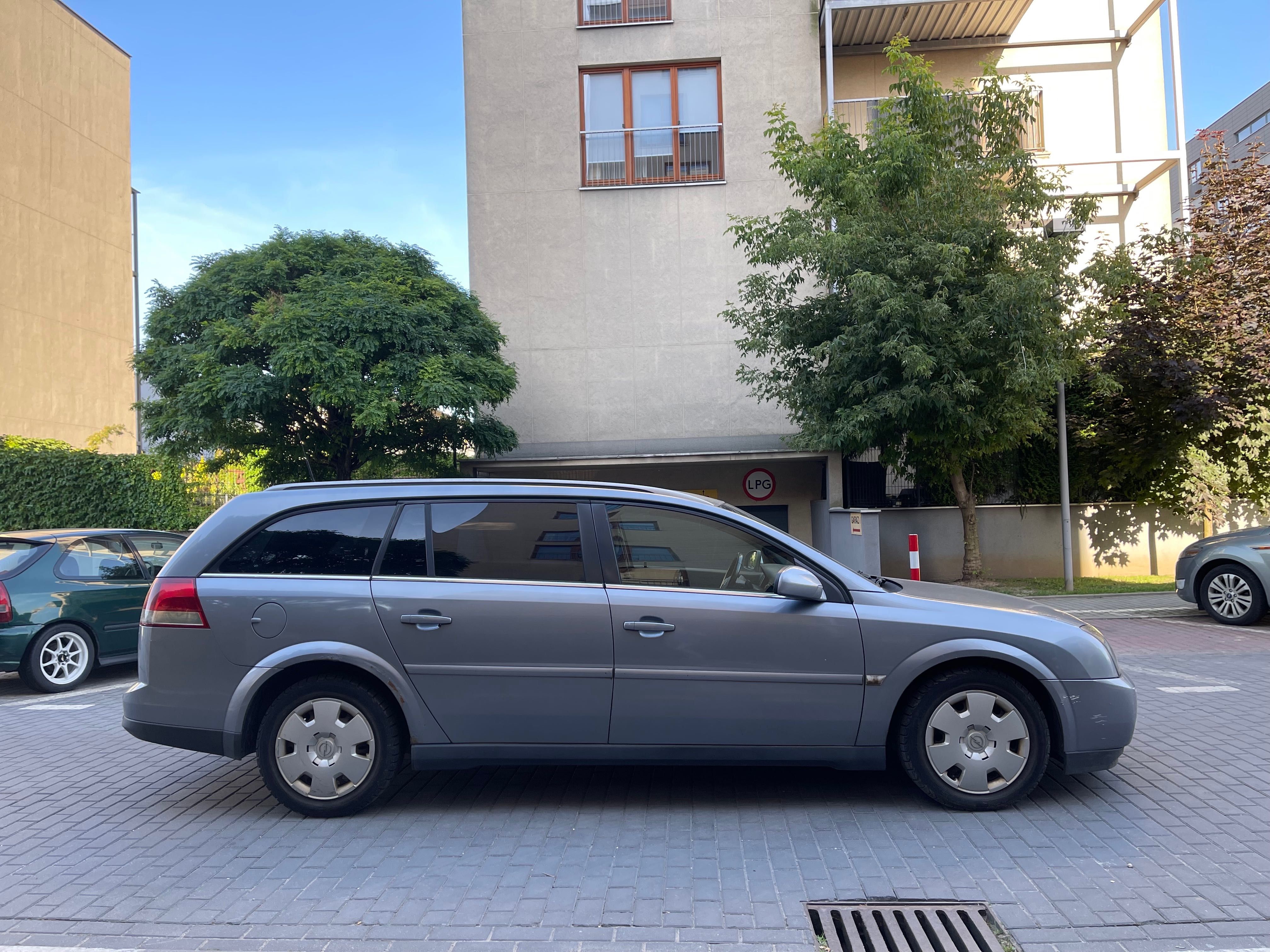 Opel Vectra C 1.9 CDTI Comfort, FV