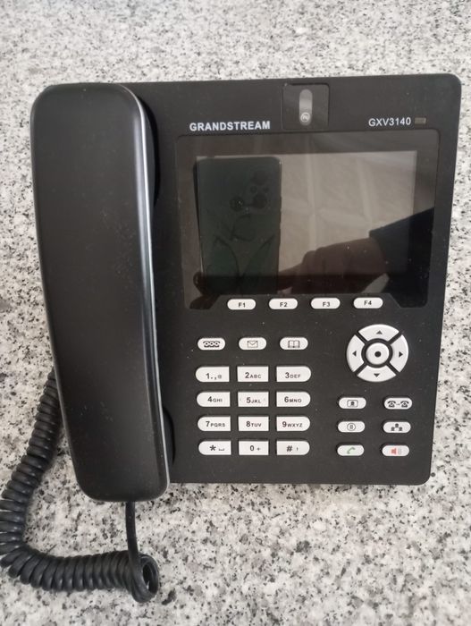 Telefones variados
