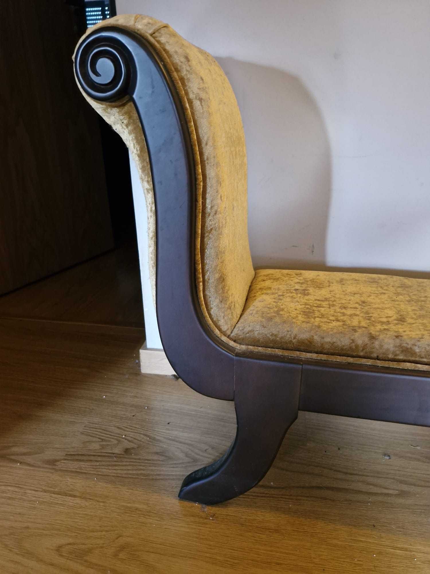 Banqueta de pé de cama