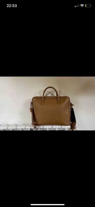 Mala executiva da cromia