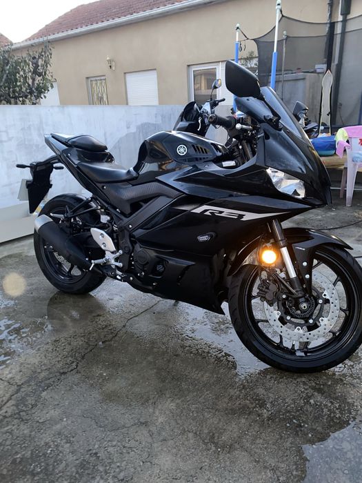 Yamaha r3 2024 como nova