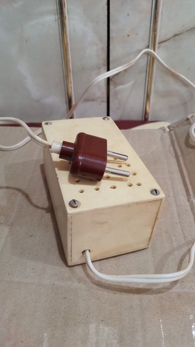 Электрический блок питания времён ссср