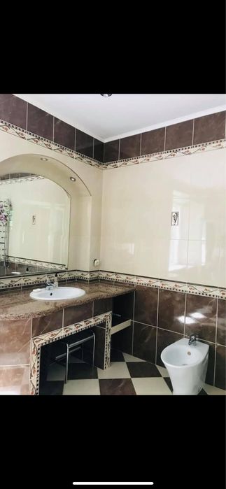 Продам будинок в місті