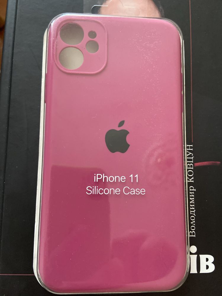 Чохол iphone 11