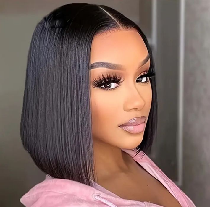 Парик черный каре