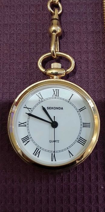 Кишеньковий годинник Seconda,новий,в коробці