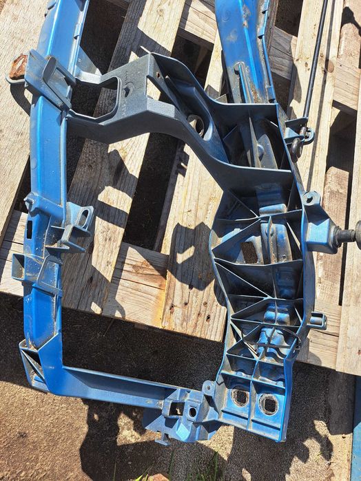 Pas przedni Ford Kuga Mk1 8V41-8B041-AK