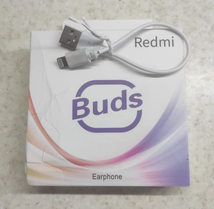Беспроводные наушники Redmi Buds Earphone нерабочие