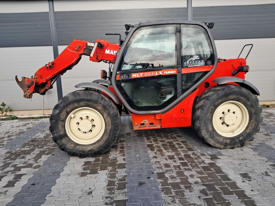 ładwarka manitou 735  ,732