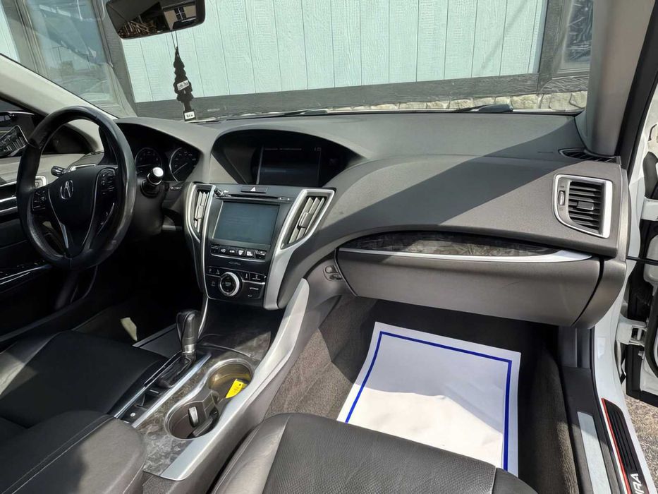 Acura TLX      2018