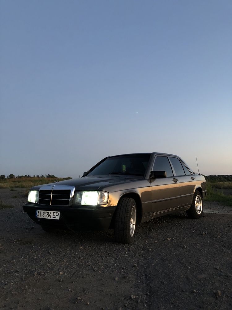 Mercedec Benz 190E