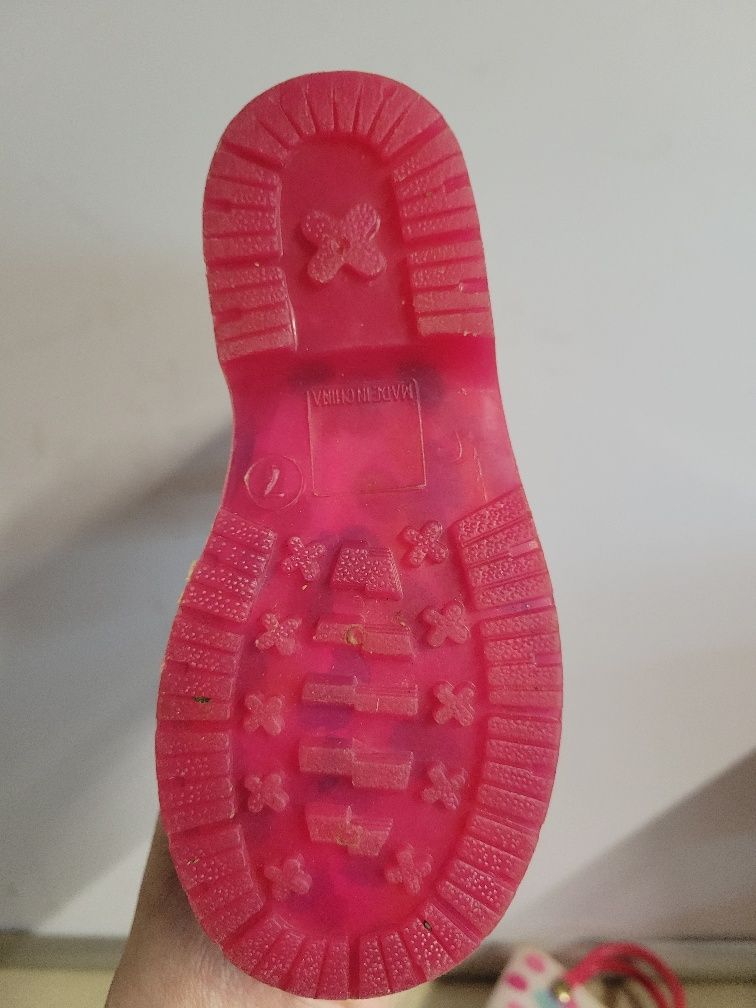 Резинові чоботи дитячі рожеві силіконові сапоги резиновые zara аквашуз