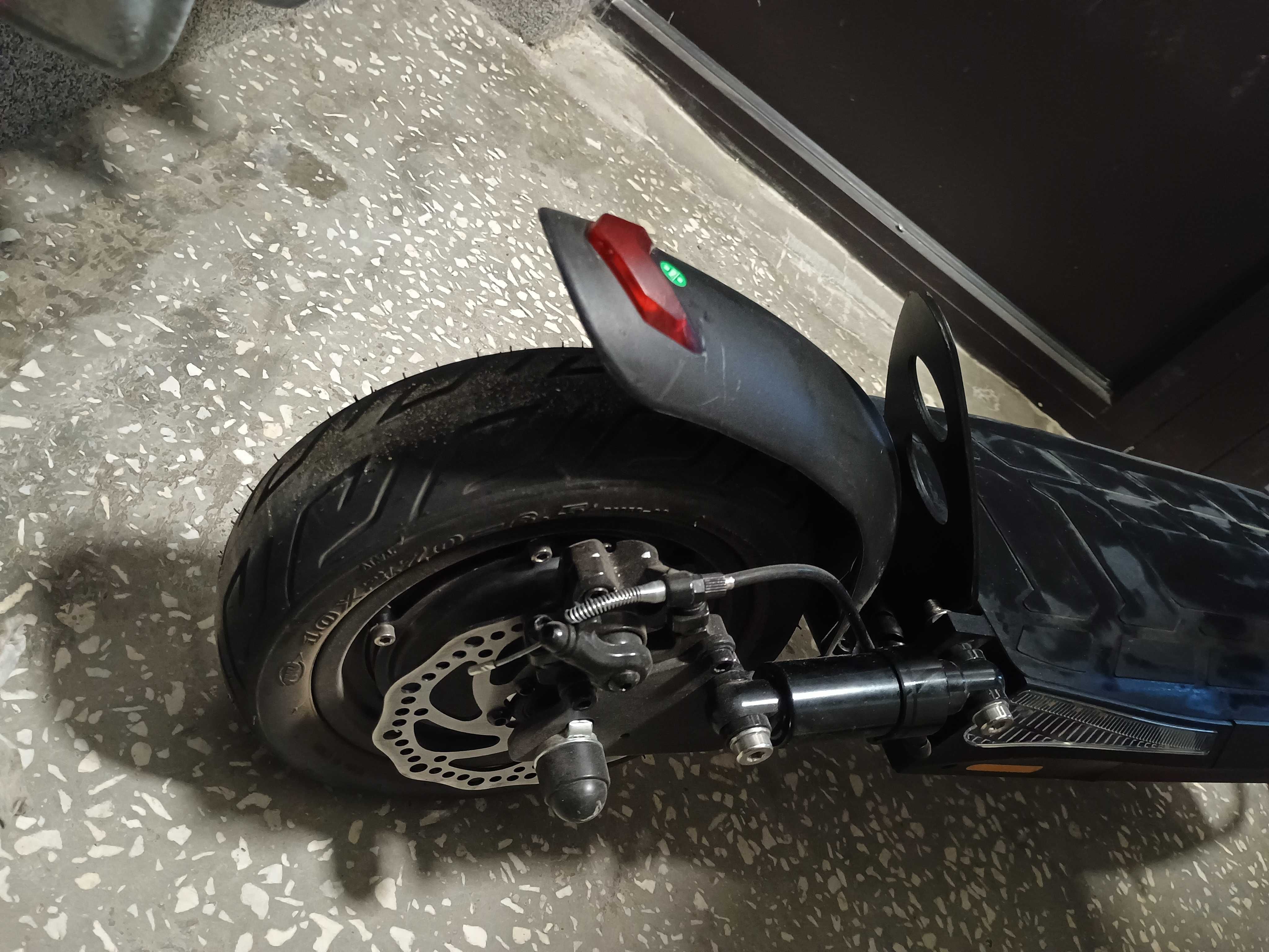 Hulajnoga elektryczna Ruptor R1