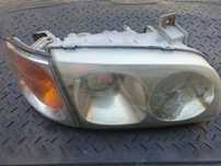 HYUNDAI TRAJET REFLEKTOR LAMPA PRAWY PRZÓD PRAWA PRZEDNIA KOMPLETNA Z KIERUNKOWSKAZEM KIERUNKOWSKAZ 101-1998 92302-3A0 ORYGINAŁ