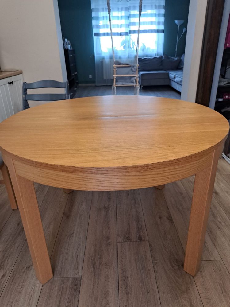 stół IKEA Bjursta, wysokość 75 cm, średnica 115 cm