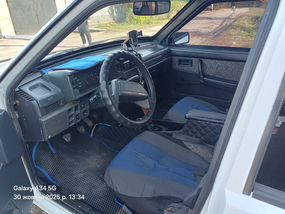 Обменяю машину придлагайте варіанти