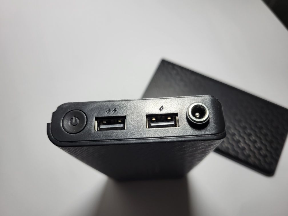 Power Box DC7S 7x18650 Micro USB (DC 5,5*2,5 9V/12V) - (без аккум.)