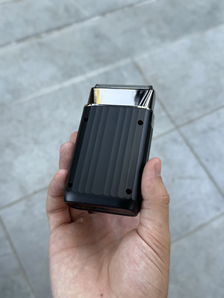 Черный Шейвер JRL ONYX