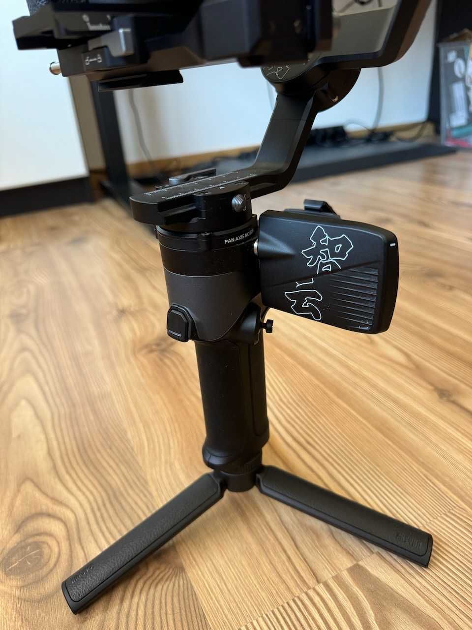 Estabilizador/gimbal ZHIYUN Weebill 2 (pacote Pro), como novo