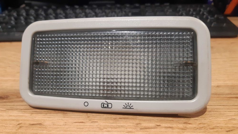 Плафон Vw T5 салона 7E0947105C буди кузова VW Volkswagen t5