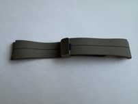 Szary sylikonowy magnetyczny pasek SAMSUNG 20MM  M/L