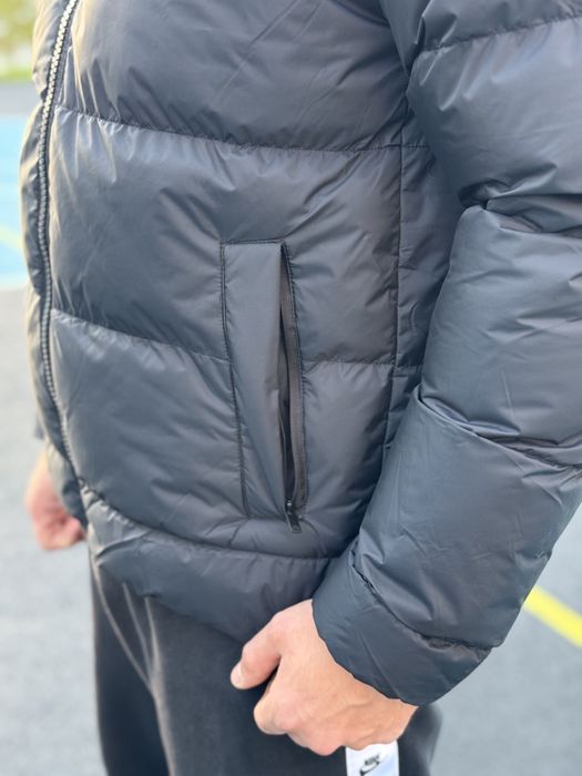 Пуховик Calvin Klein зима