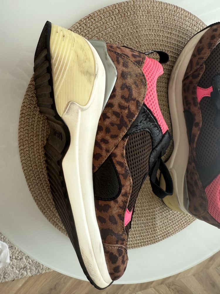 Sneakersy w panterke Replay r 39