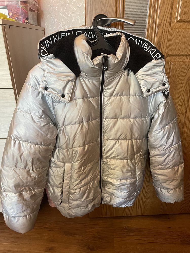 Зимова куртка Calvin klein