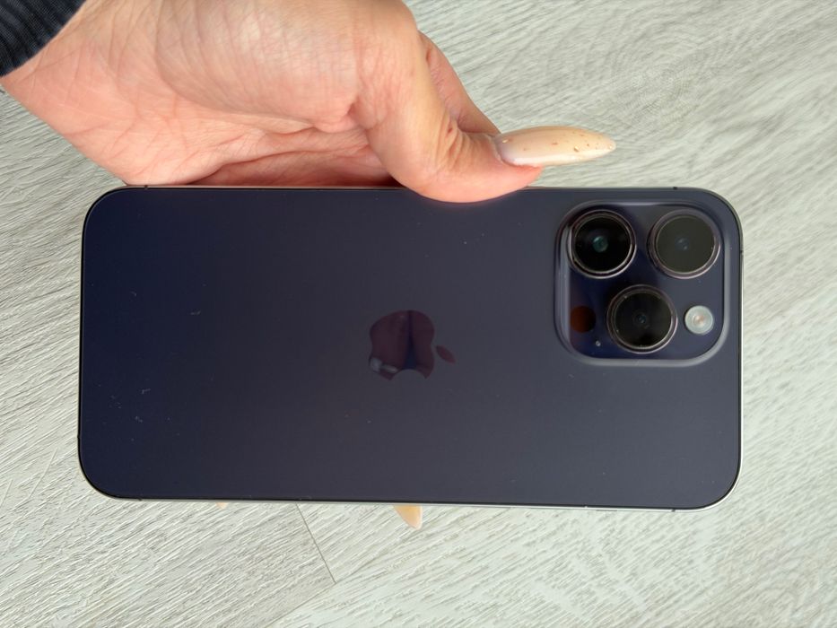 Vendo iPhone 14 Pro Max 256 GB (eSIM), cor Deep Purple