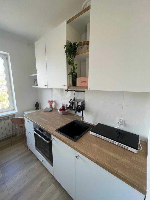 KAWCZA 60 – Nowoczesna kawalerka , gotowa do wynajmu od zaraz