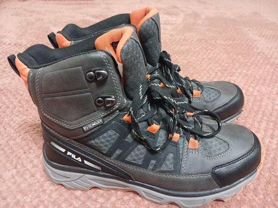 Зимові черевики 38 р.