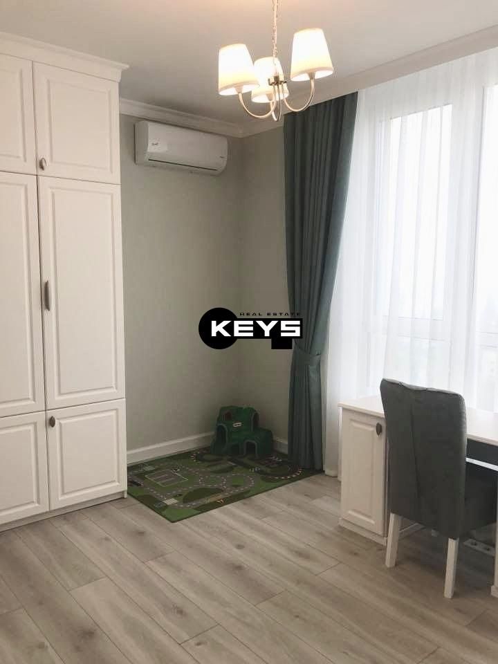 Продається 4 к.квартира, ЖК Венеція, Самійшла Кішки ( Конєва) 12
