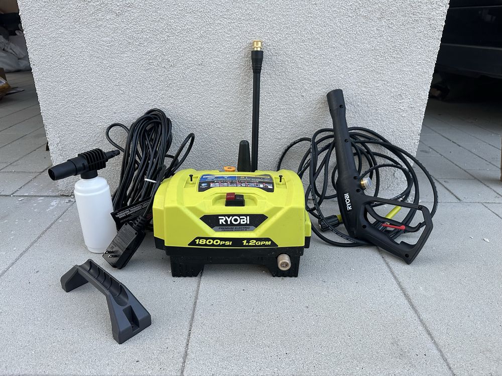 Електрична мийка RYOBI RY141802 — 1800 PSI, 1.2 GPM